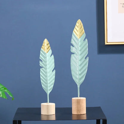Nordic Iron Feather Figure Ornaments